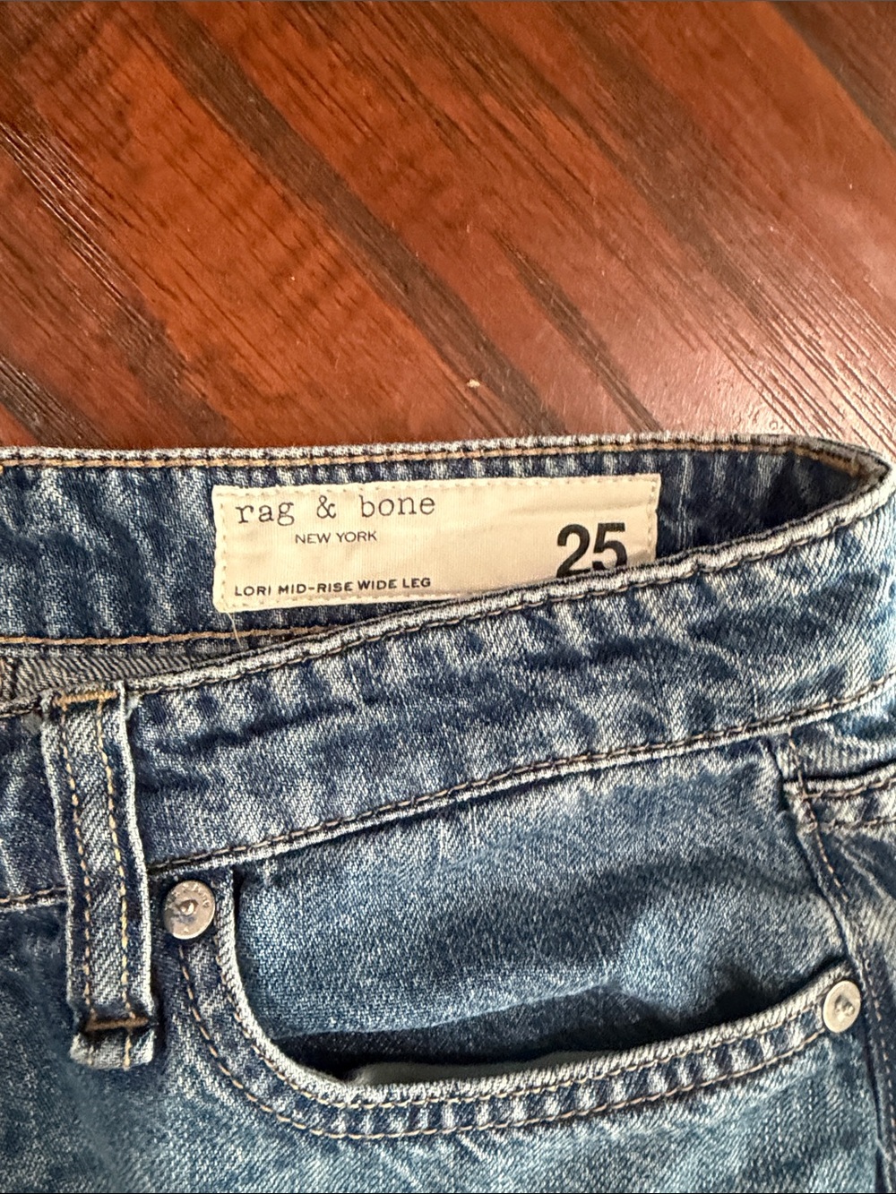 Rag & Bone Lori Mid Rise Jeans. - Picture 5 of 7